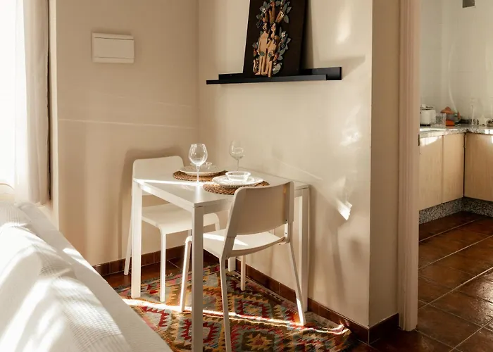 Agradable Casa Con Jardin Privado